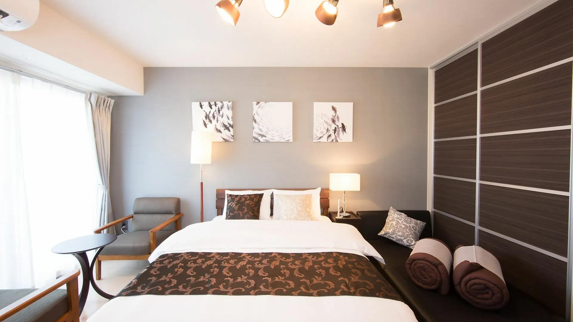 Ferienwohnung Premias Umeda Ōsaka Apartment